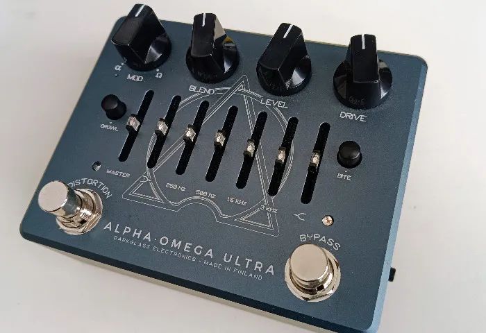 Pedal Preamp Darkglass Alpha-omega Ultra V2 (aux-in