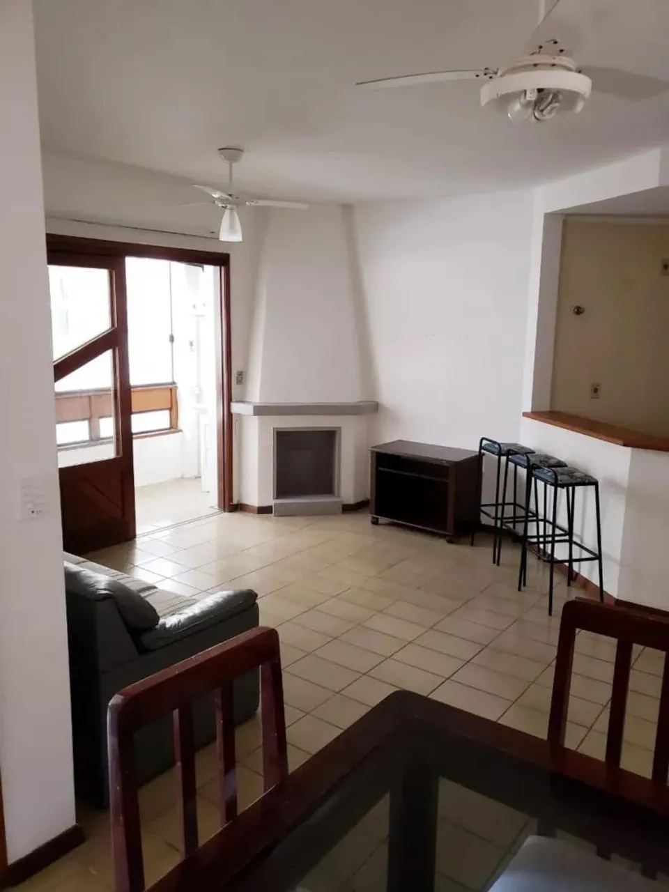 Apartamento de 1 dormitório disponível para locação anual.