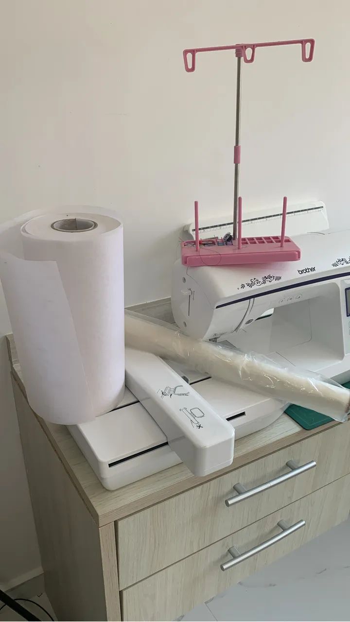 Máquina de bordar brother 1430 nova  - Foto 4