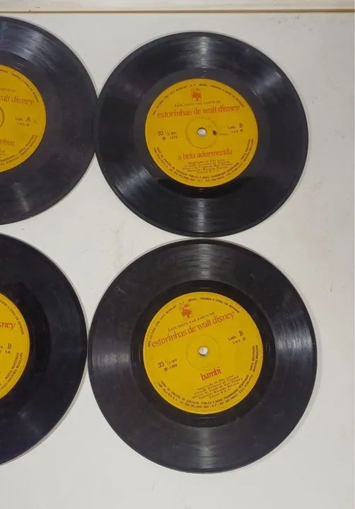 Estórias de Walt Disney - Vinil - 10 discos SEM TESTAR E SEM CAPA  - Foto 4