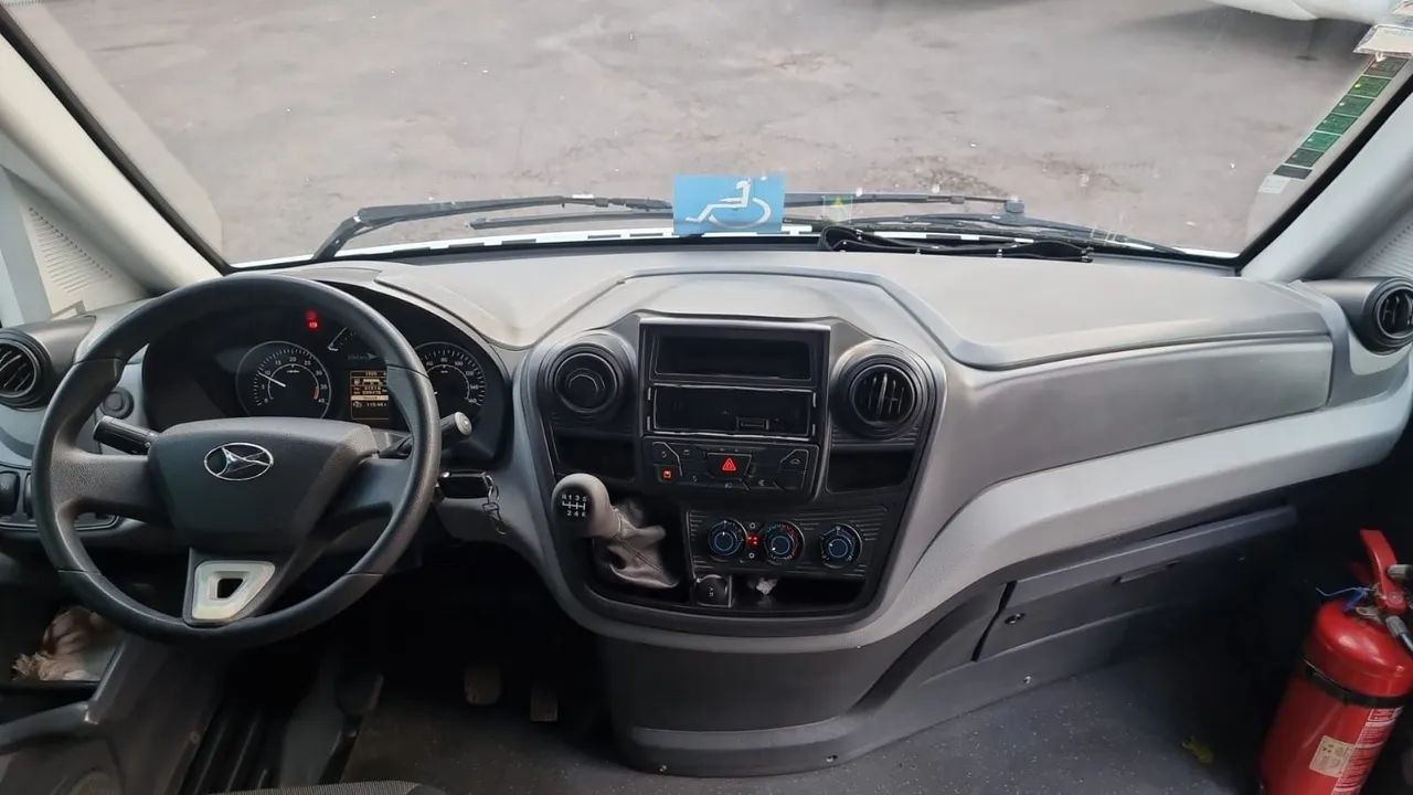 Micro ônibus Volare Fly 6 com 20 lugares  - Foto 5