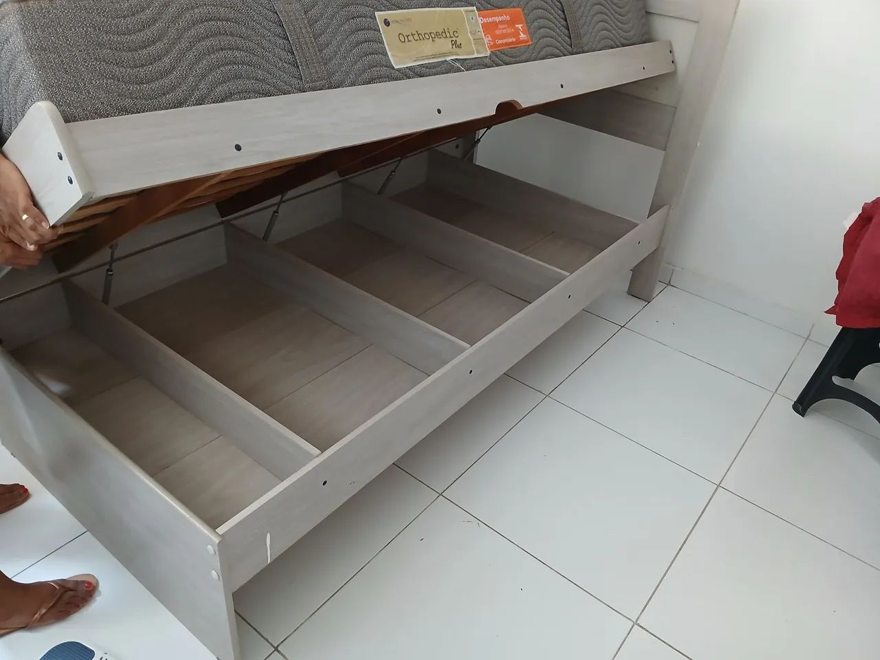 Cama baú de solteiro 