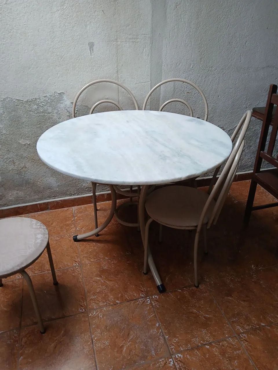Mesa redonda granito, 4 cadeiras64960524113026122