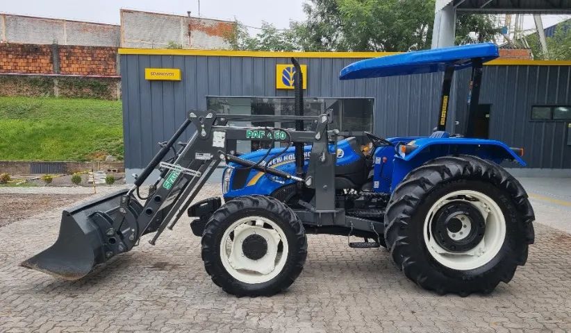 Trator New Holland TT55 - Tratores e máquinas agrícolas - Nossa