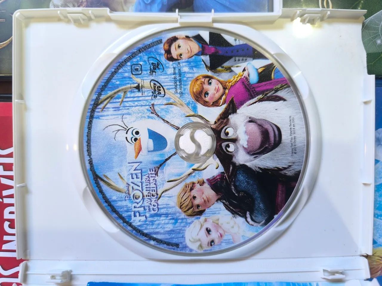 Coleção DVD infantil 32 filmes. - Foto 2