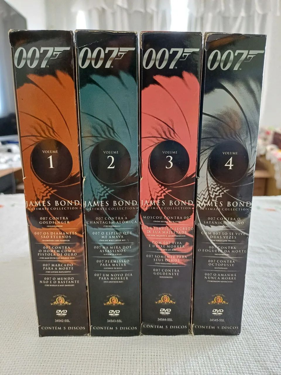 Coleção 007 James Bond - Volumes 1 a 4 - DVD - CDs, DVDs etc