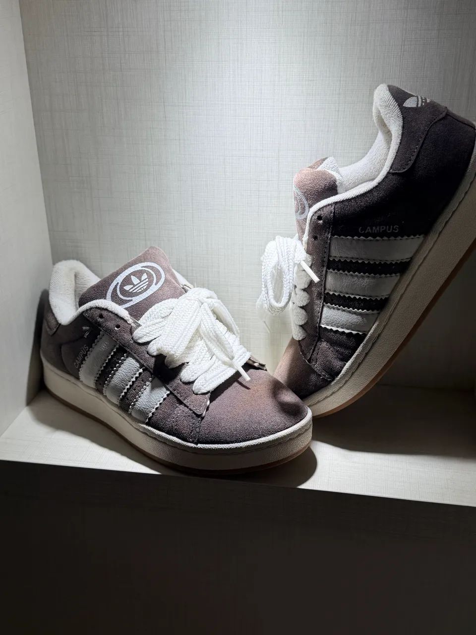 Tênis ADIDAS - Foto 2
