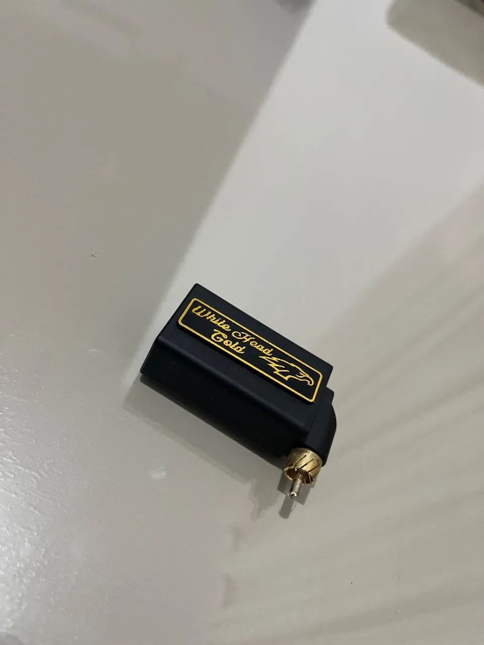 Bateria Portátil White Head Gold