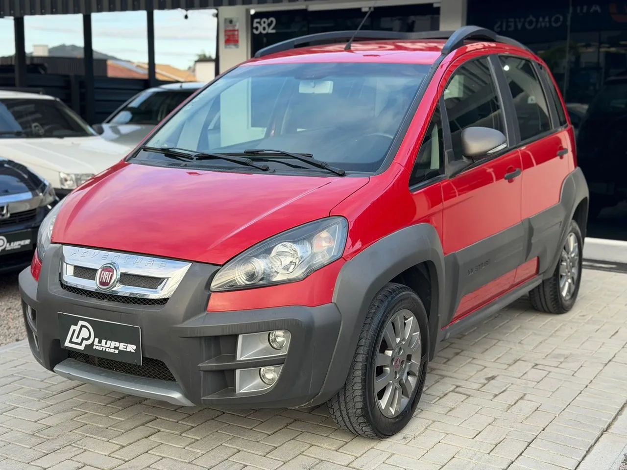 Fiat Idea Adv.ext./adv.ext. Loc. 1.8 Flex 5P 2016 - Foto 4