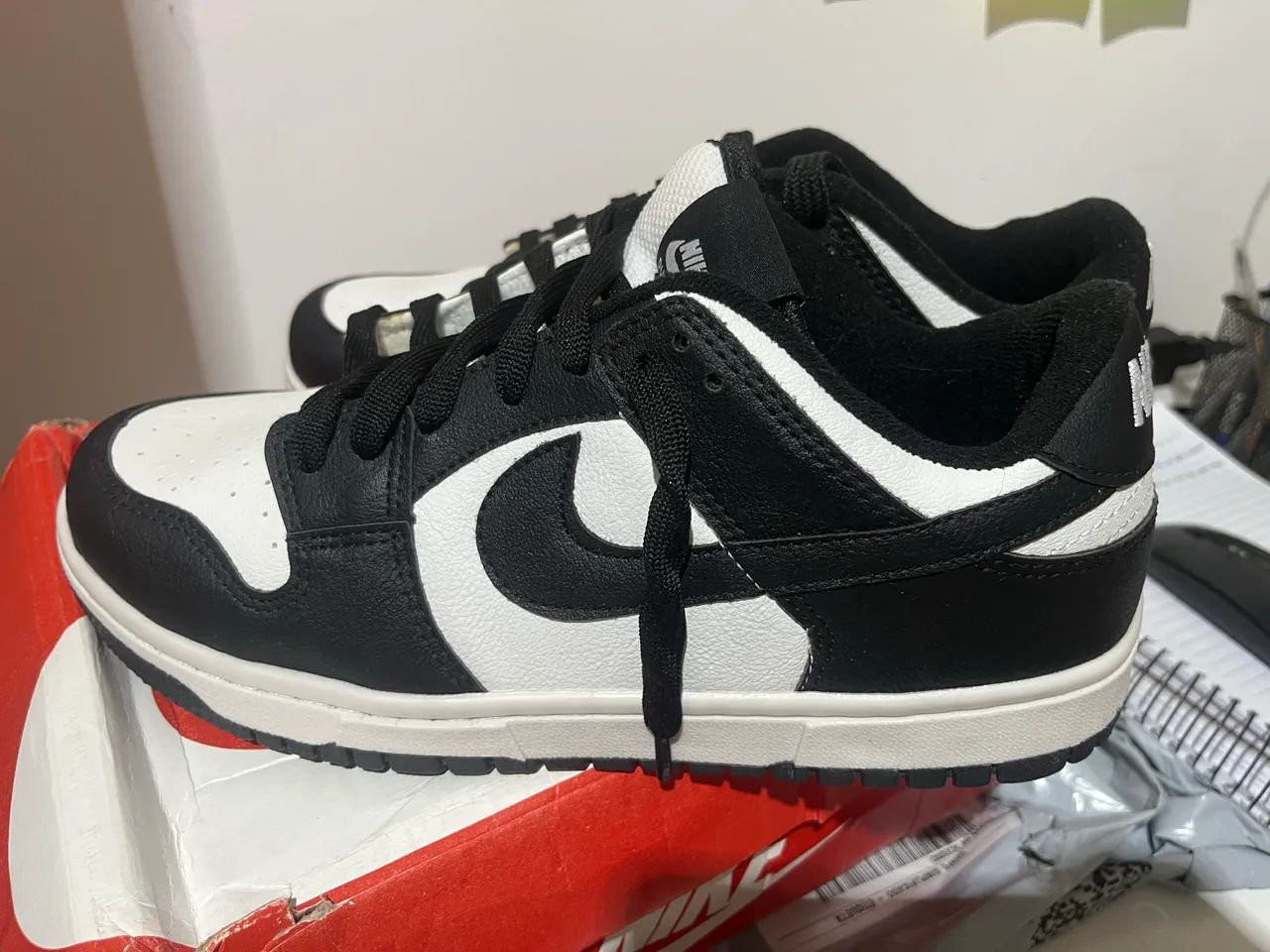 Tênis Nike Dunk Low Retro Panda - Foto 4