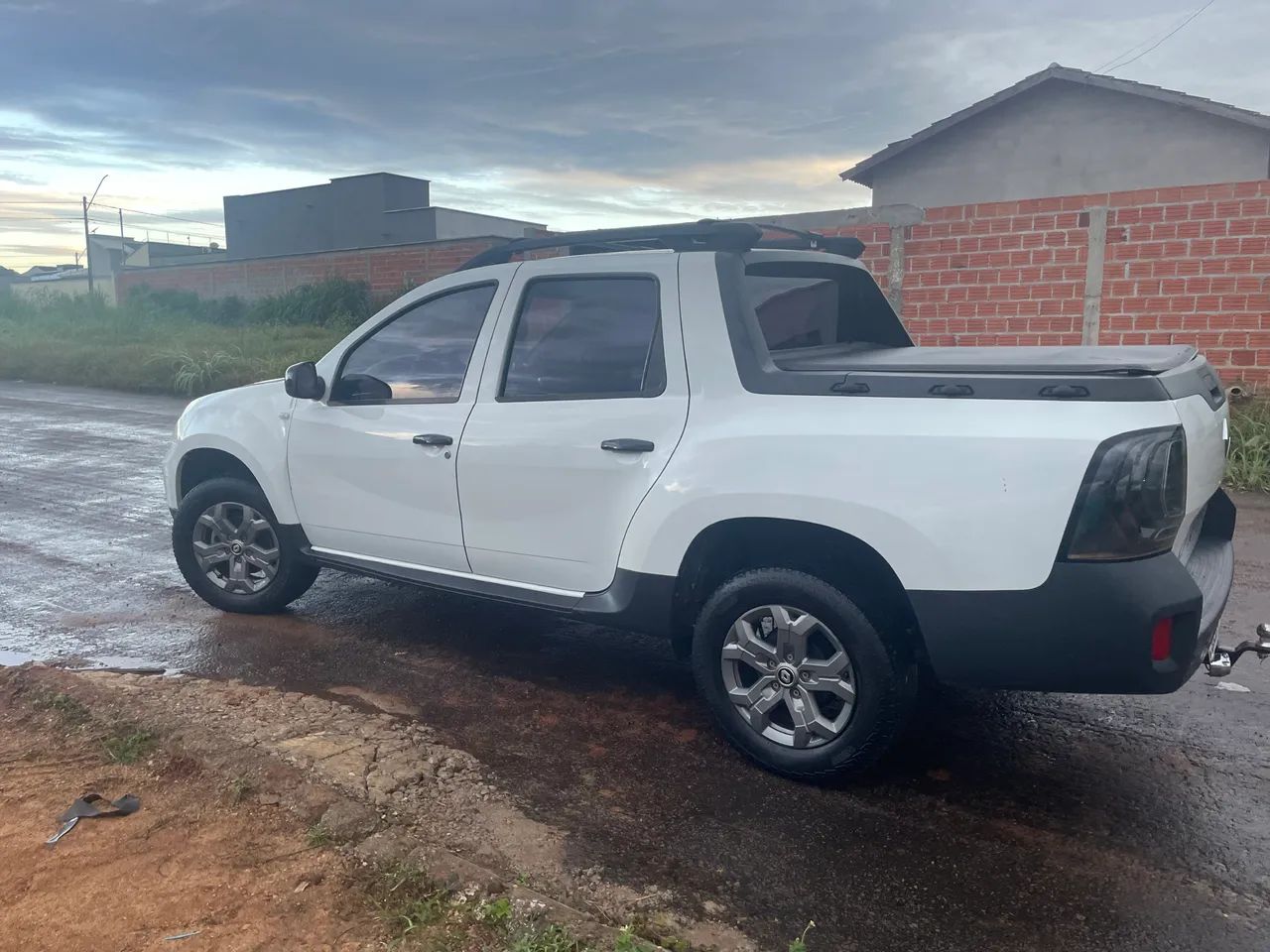 Renault Duster Oroch Intense 1.6 Flex 16V Mec. 2023 - Foto 5