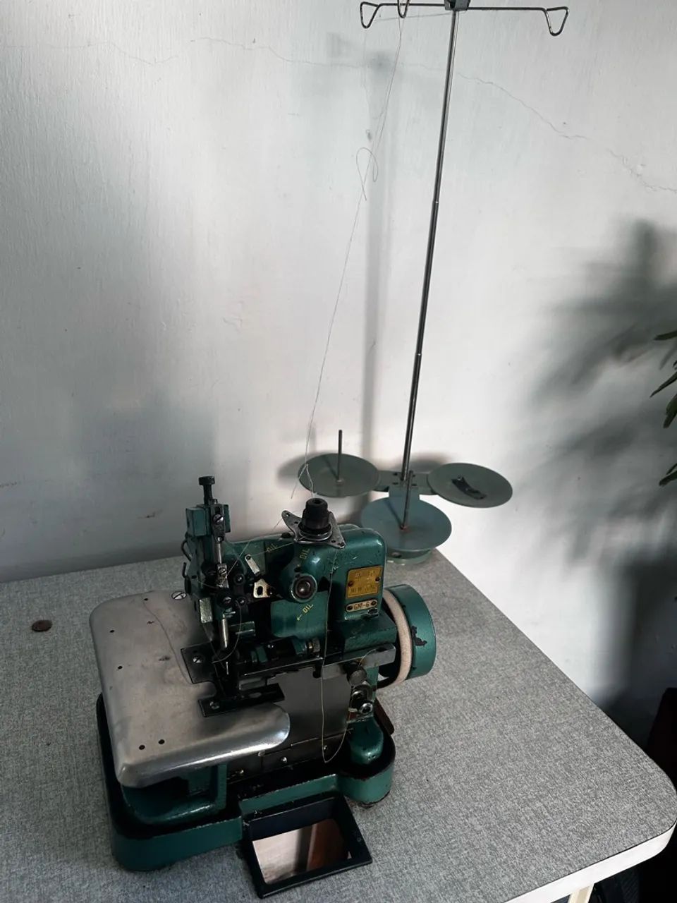 Máquina de costura  - Foto 3