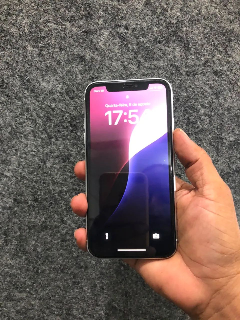 iPhone XR 128 gb branco  - Foto 3