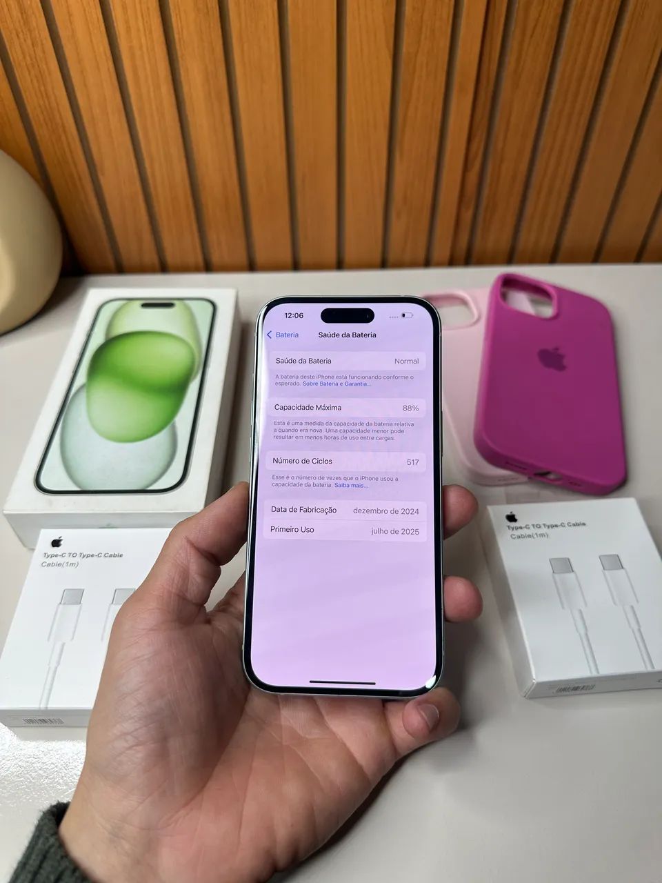 iPhone 15 128Gb 88% de bateria todo original - Celulares e