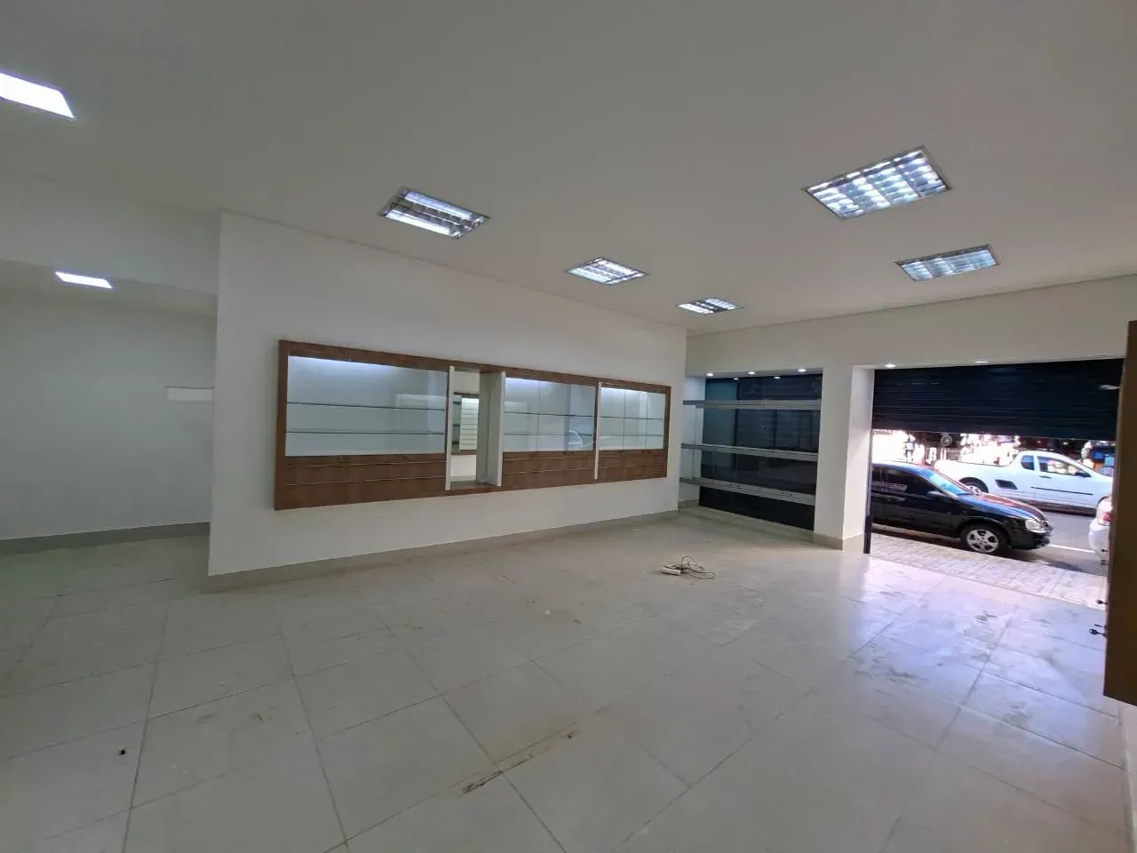 Imóvel para aluguel possui 100 metros quadrados em Centro - Anápolis - GO - Foto 5