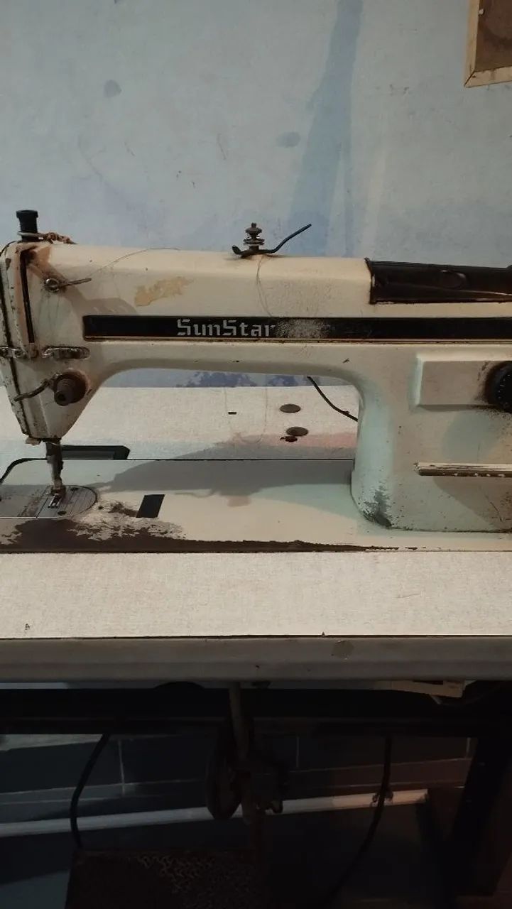 Máquina reta industrial SunStar 