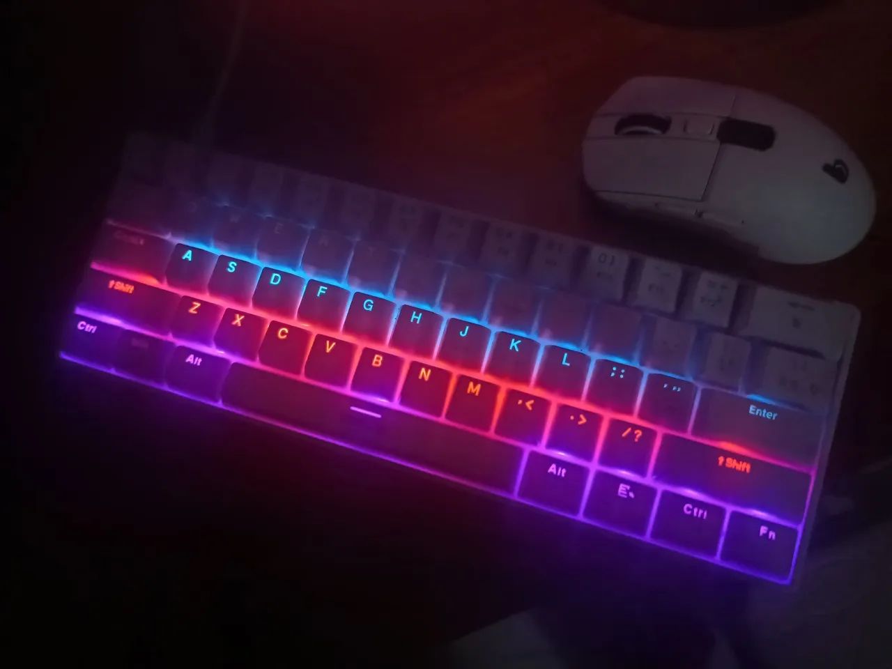 Teclado mecânico 60% target