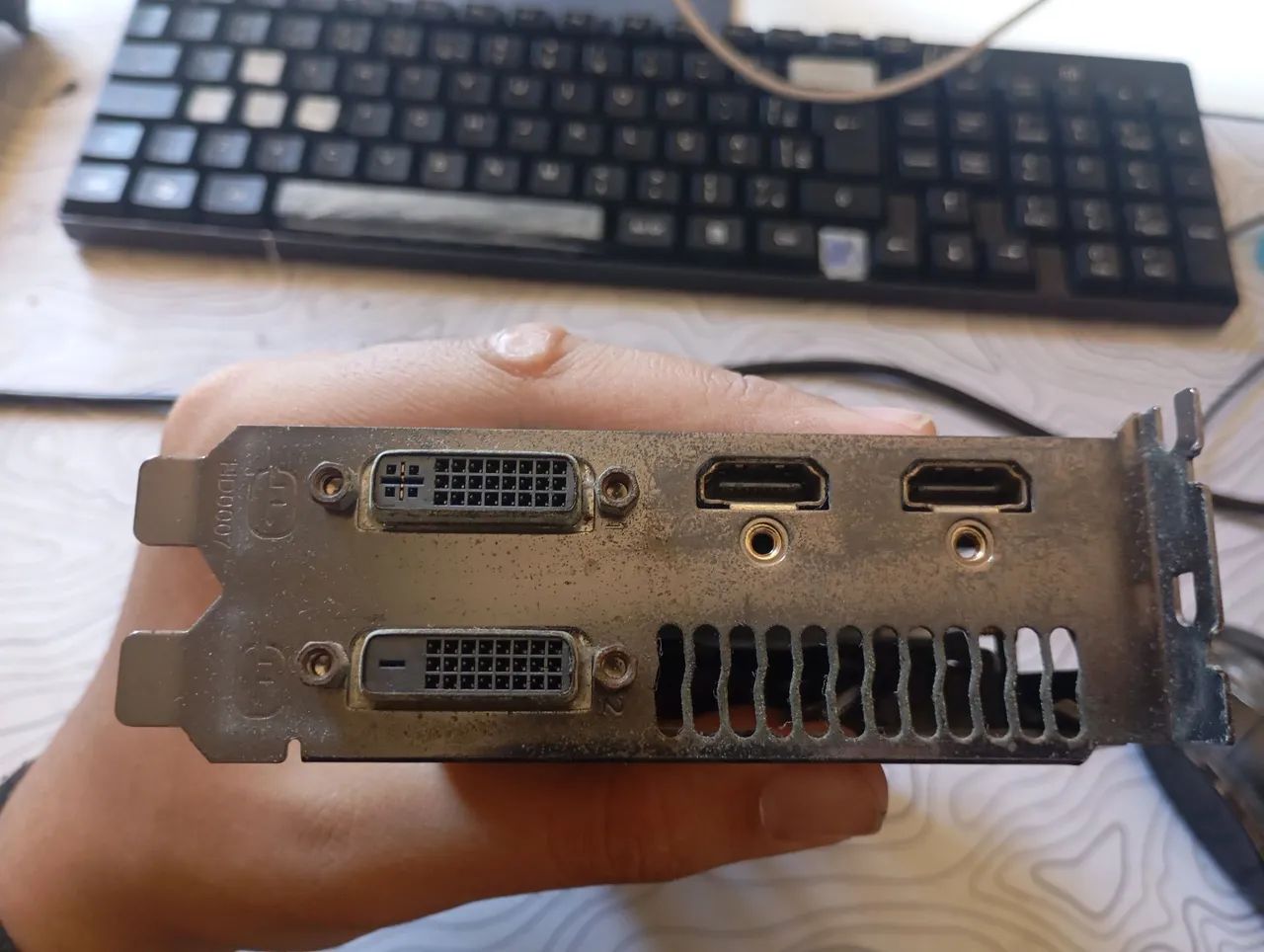 GTX 750TI 2GB - Foto 3