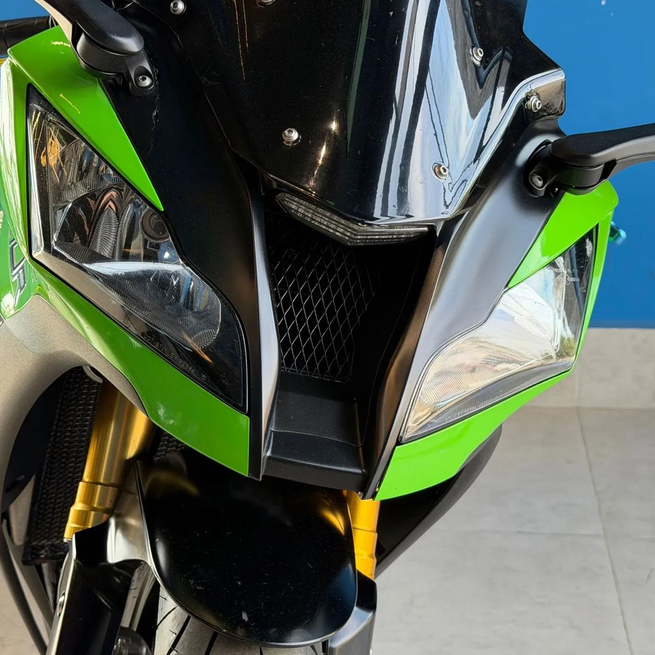 Kawasaki Zx-10/ Zx-10r 1000cc 2014 - 1501986797 | OLX