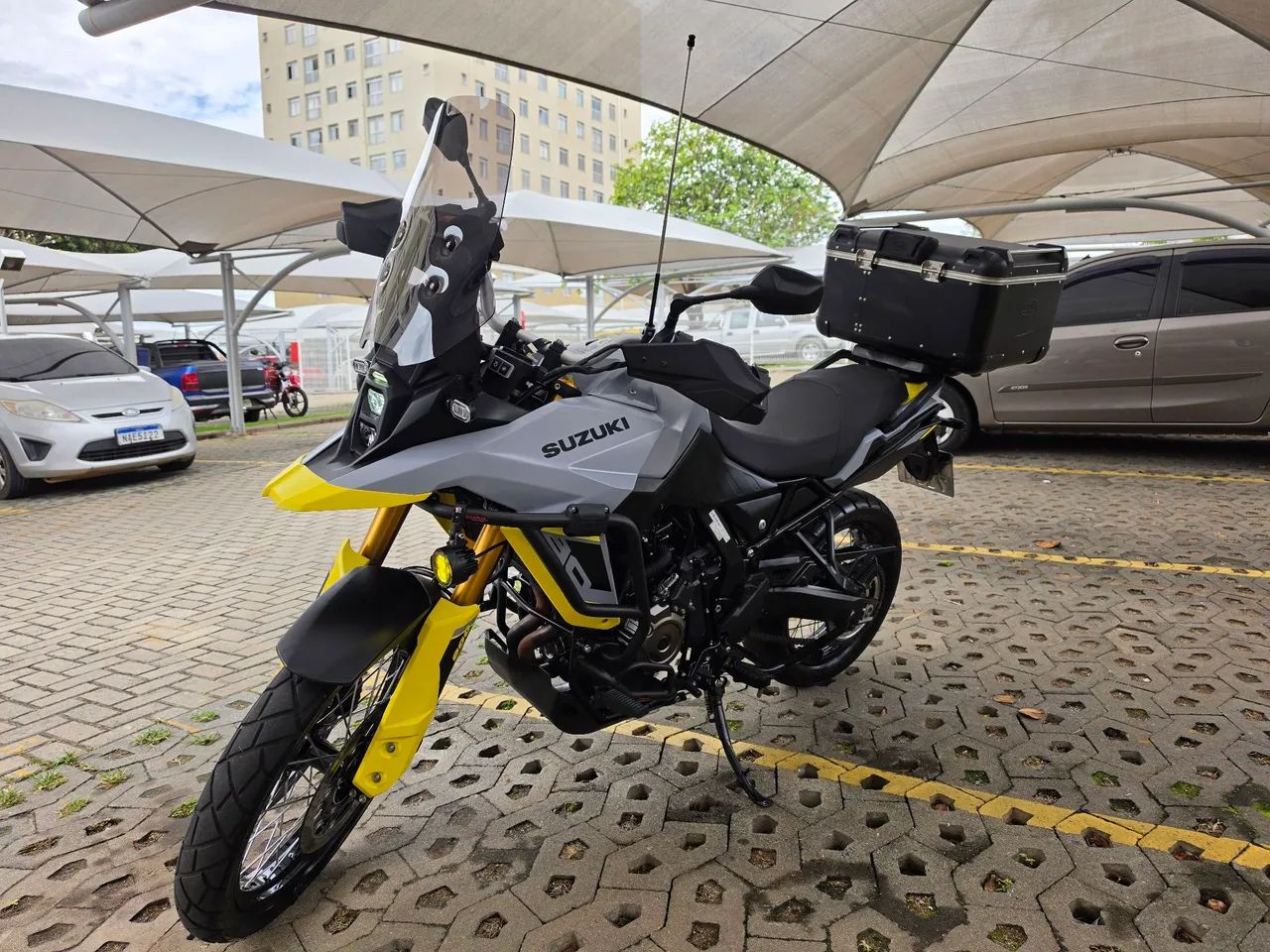 Suzuki V-Strom 800 DE - Foto 4