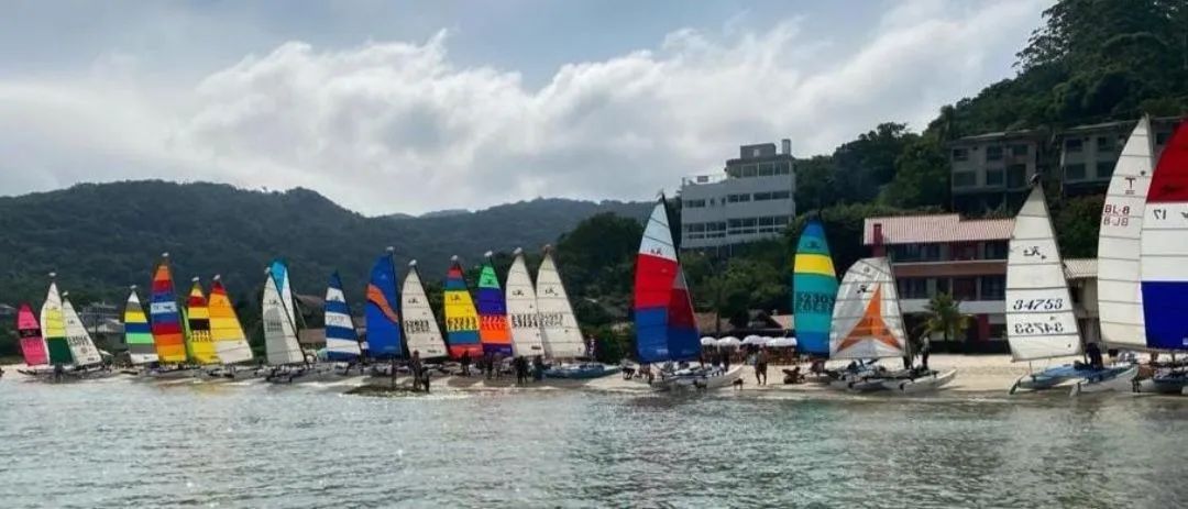 HOBIE CAT - AULAS / VENDA DE USADOS - Foto 4