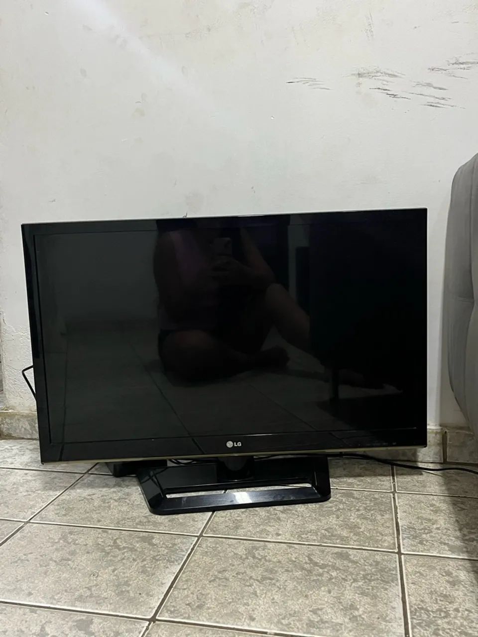 Vende-se tv LG 