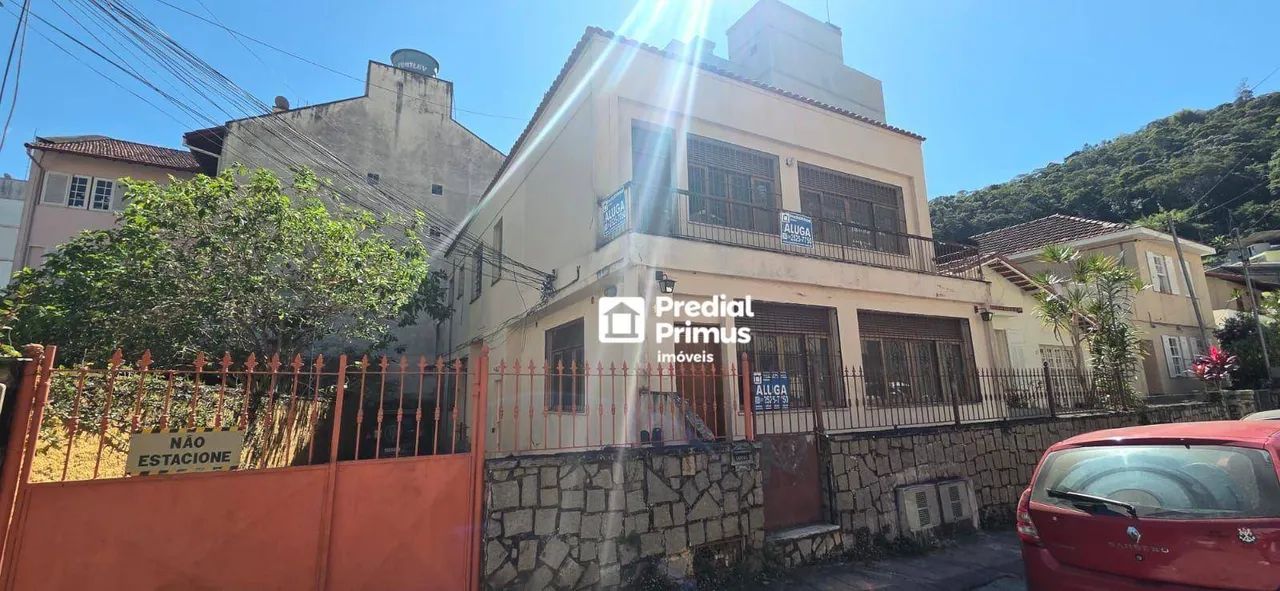 Casa comercial com 2 quartos para alugar - Centro - Nova Friburgo/RJ