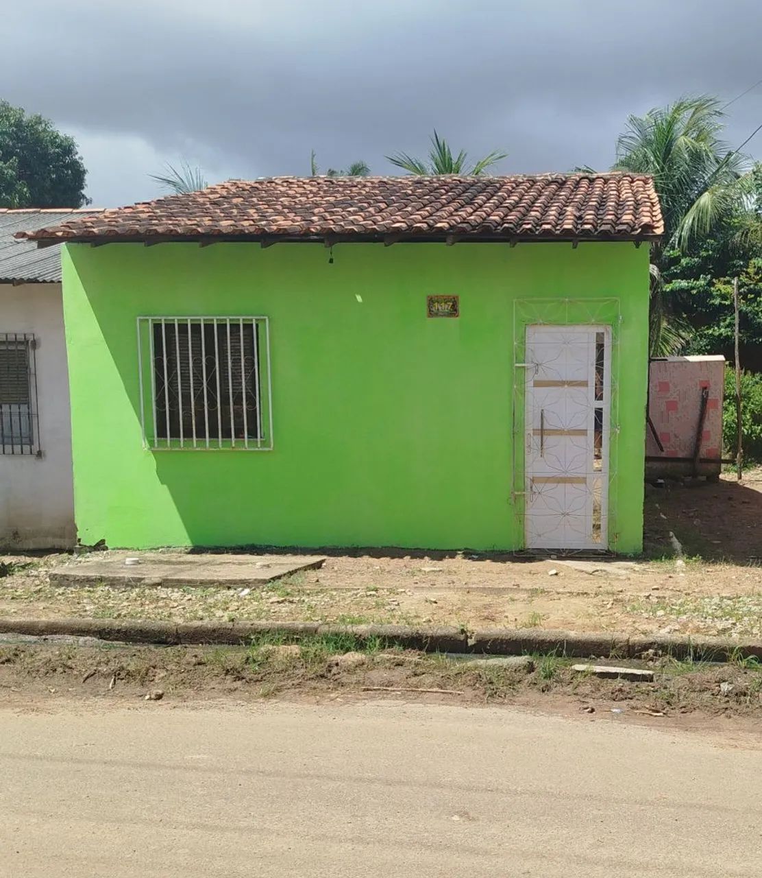 Vende-se casa 