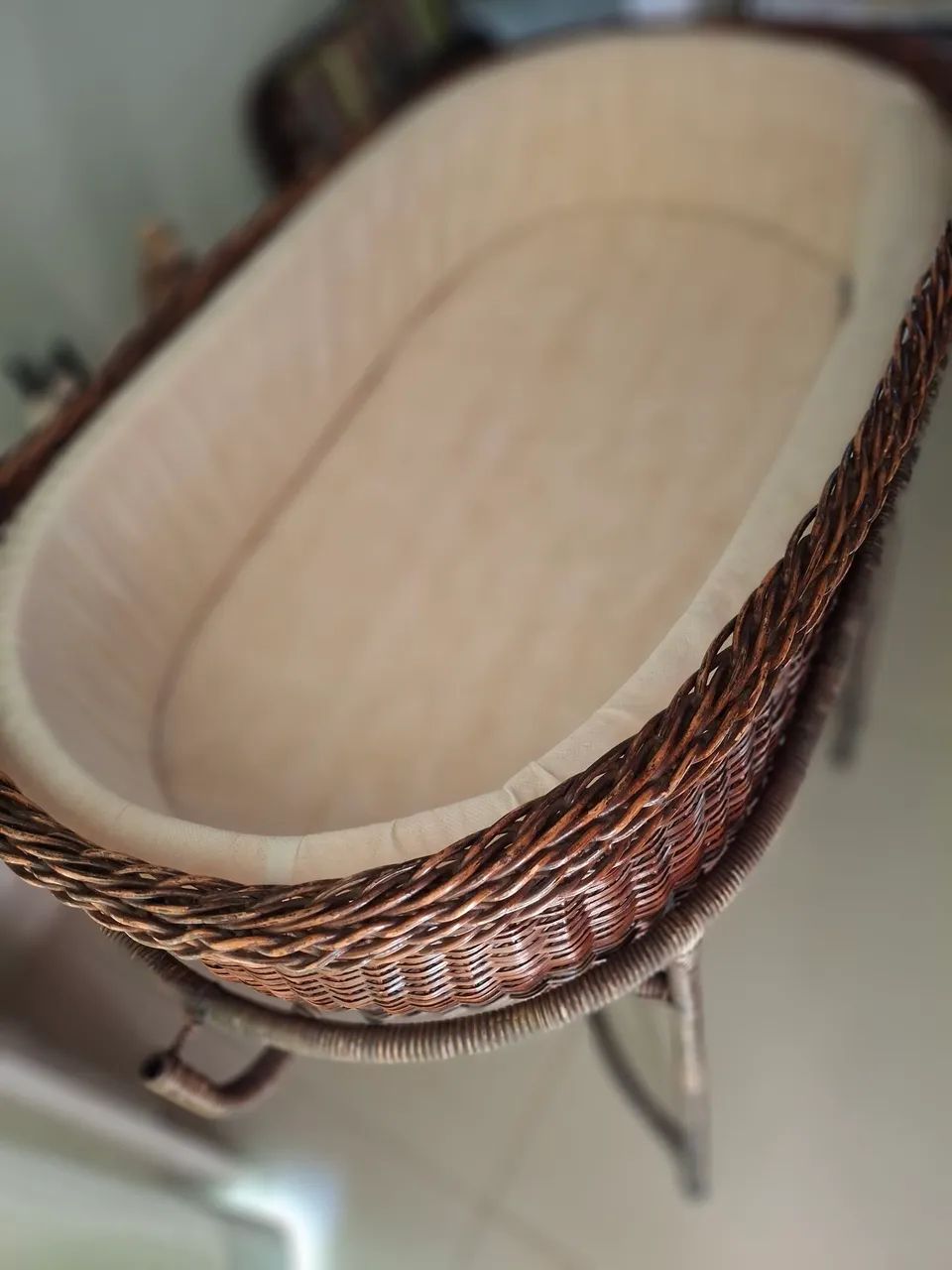 Berço estilo Moisés de vime/rattan com colchão  - Foto 4