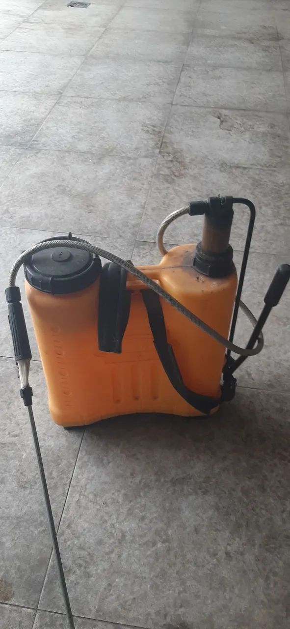 Bomba guarany 20 litros funcionando perfeitamente  - Foto 3