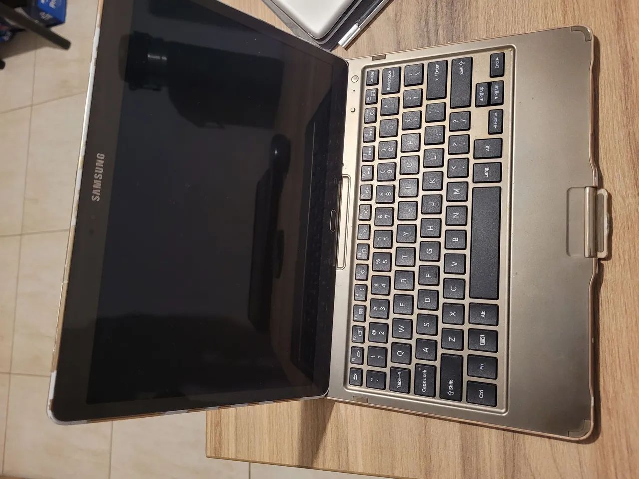 Galaxy Tab S 10.5 - Perfeitas Condições  - Foto 3