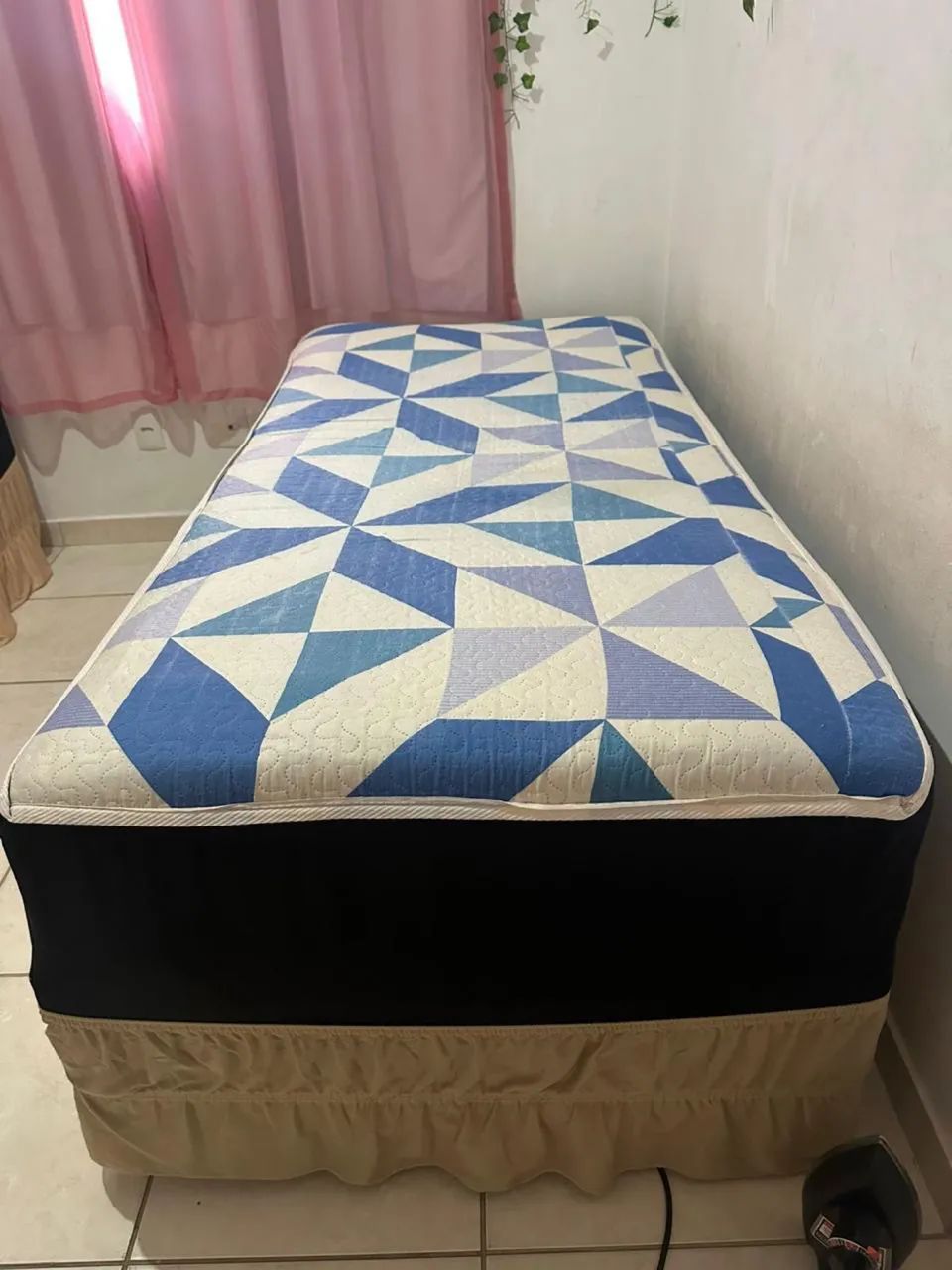 Cama de solteiro ótima - Foto 3