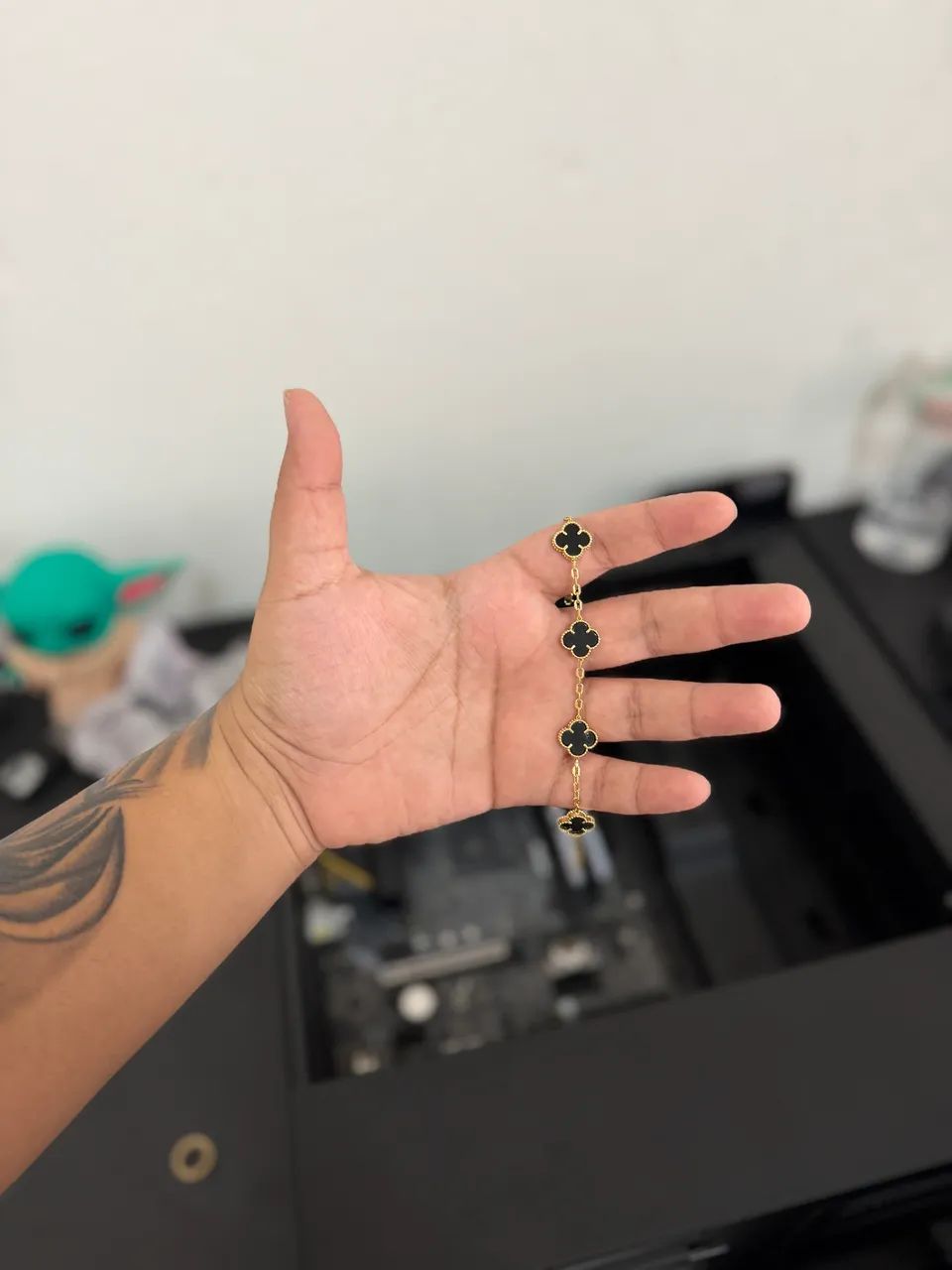 Pulseira Estilo Van Cleef ouro 18k