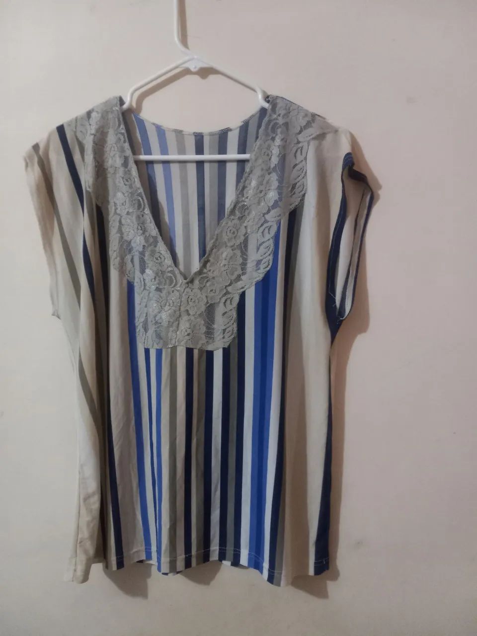 Vendo esses pijamas .25 o comprido e 10,00 o certo.  - Foto 5