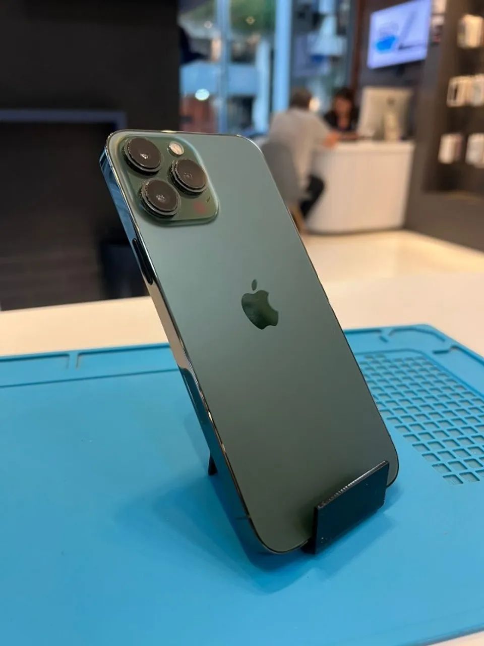 iPhone 13 Pro Max 256 GB Verde ( seminovo com 6 meses de Garantia
