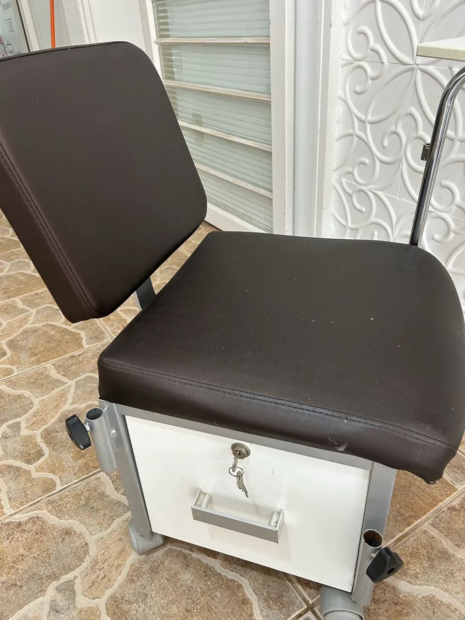 CADEIRA MANICURE - Foto 5