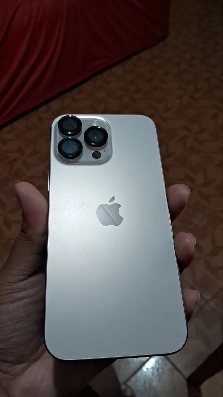Troco iPhone 16 pro Max pelo 17 pro Max - Foto 3