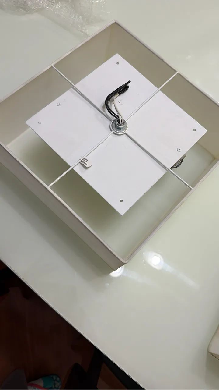 Plafon pequeno (29x29cm) - Foto 2