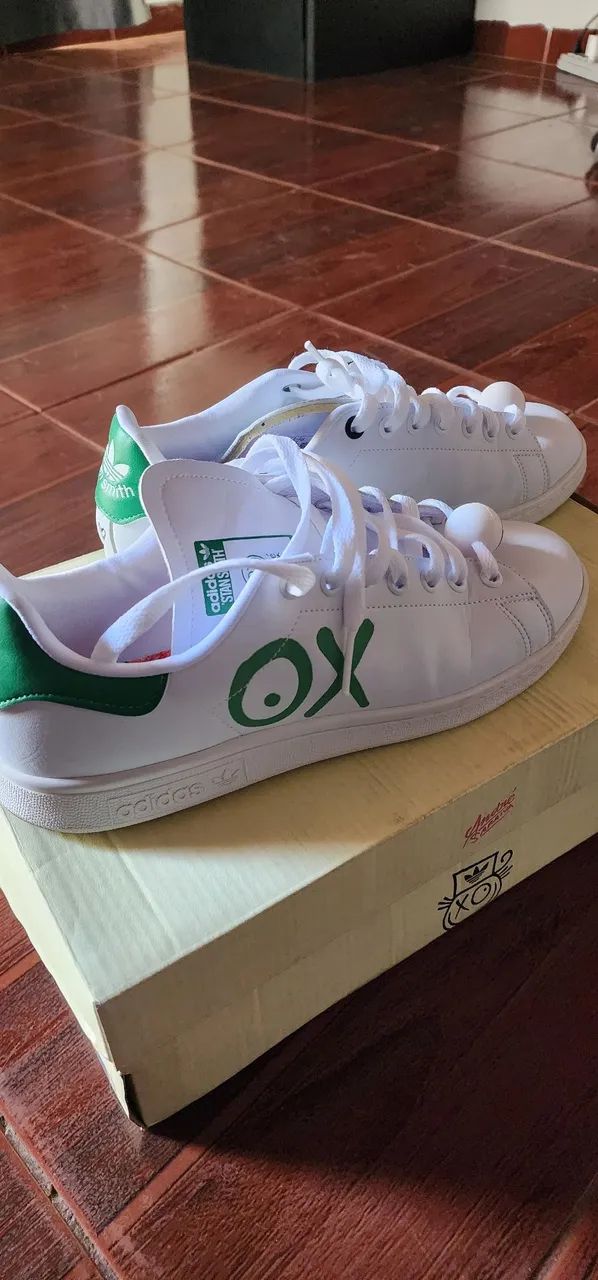 Tênis adidas original 
