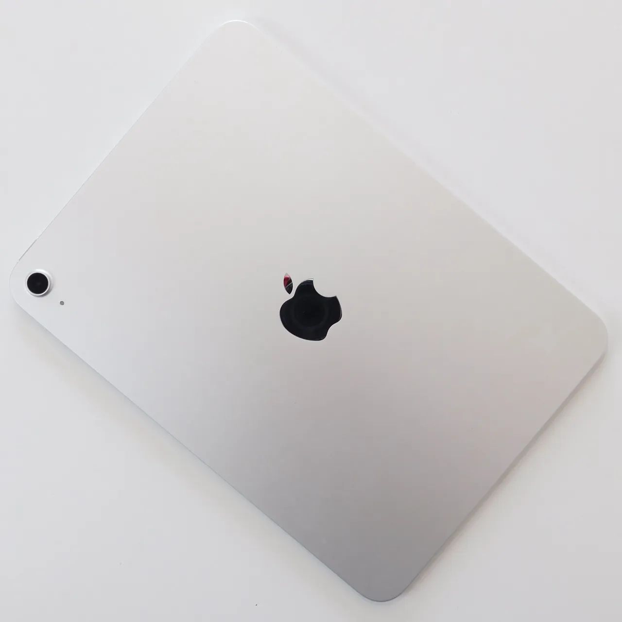 Apple iPad 11 Wi-fi 128gb Com Capa Magic Keyboard - Foto 2