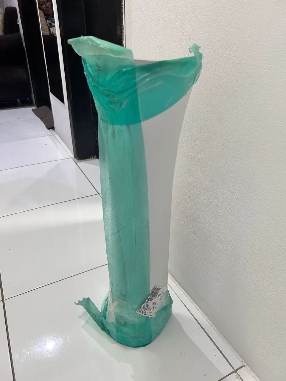 Coluna para lavatório de banheiro