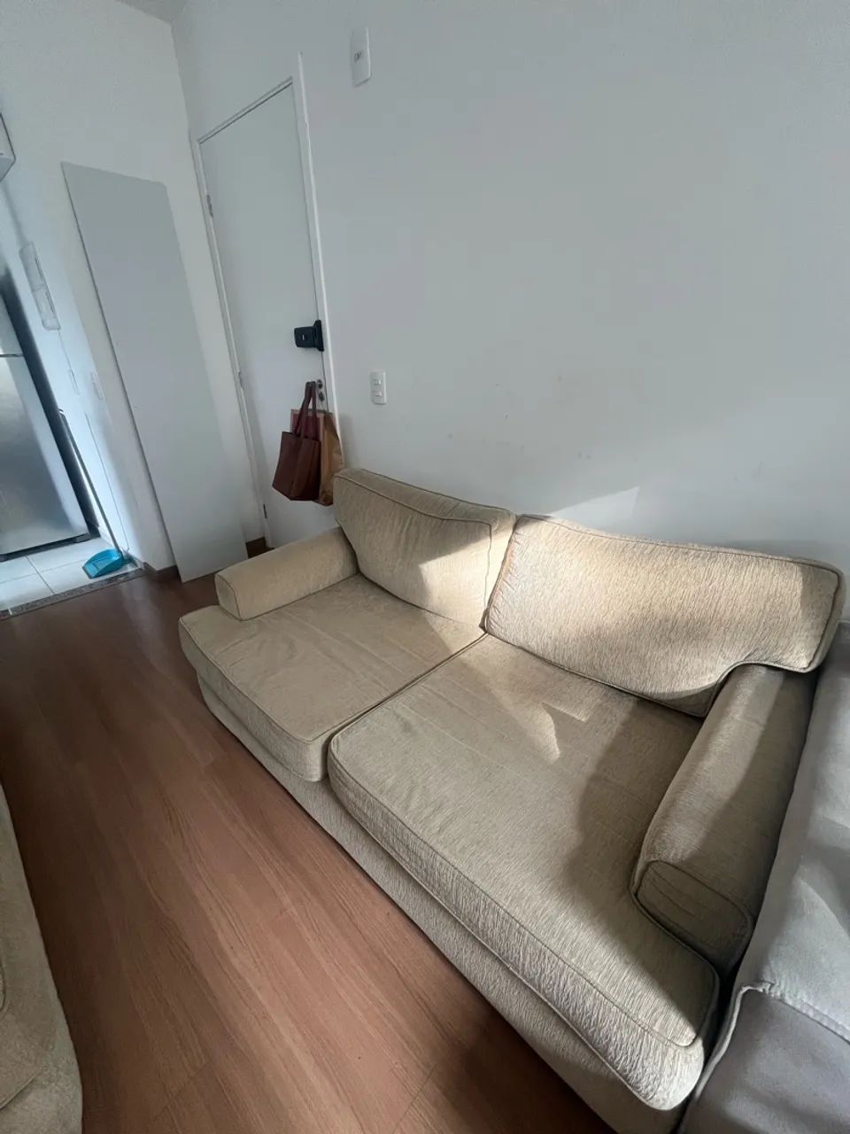 SOFÁ COM 2 LUGARES  - Foto 2