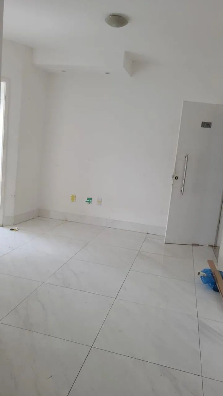 Apartamento com sacada - Ótima localização  - Foto 4