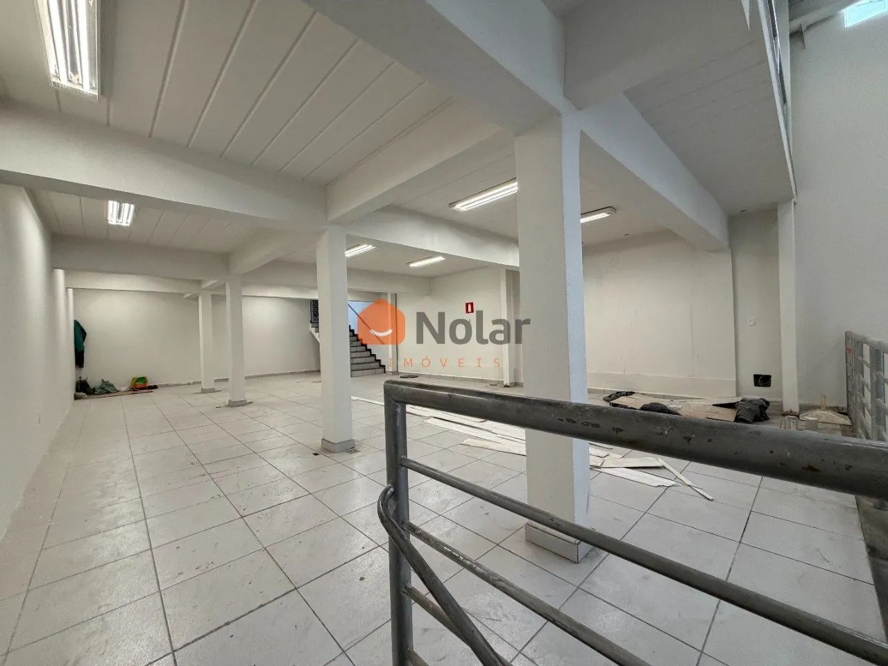 Loja ampla com 220m² na Av. Silviano Brandão - Foto 2