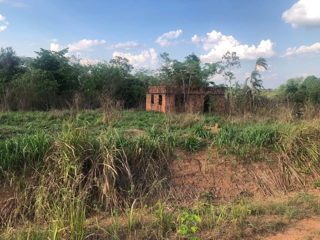 vende-se terrenos 50×50 - Foto 2