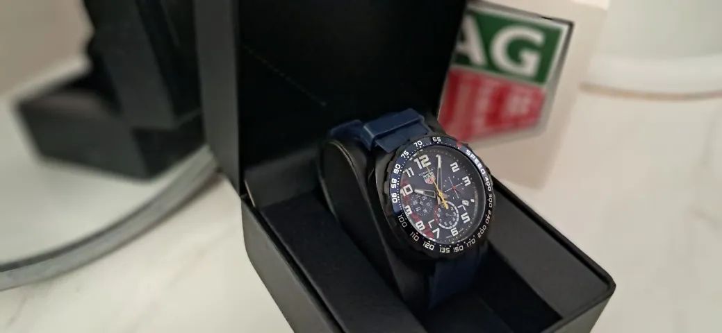TAG Heuer Formula 1 Chronograph X Oracle Red Bull Racing Quartzo, 43 mm - Foto 5