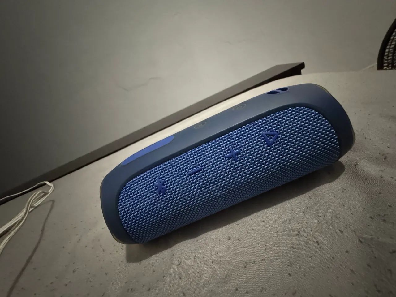 Caixinha de Som JBL Flip 4 (Usado) - Foto 2