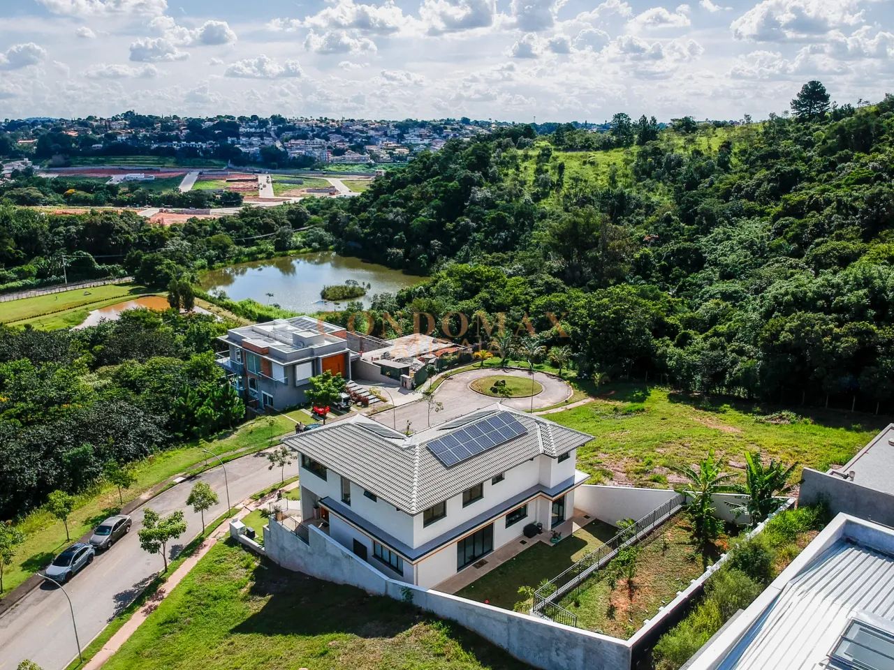 Casa Moderna com Vista para as Montanhas e Elevador no Condominio Itaporã - Foto 3
