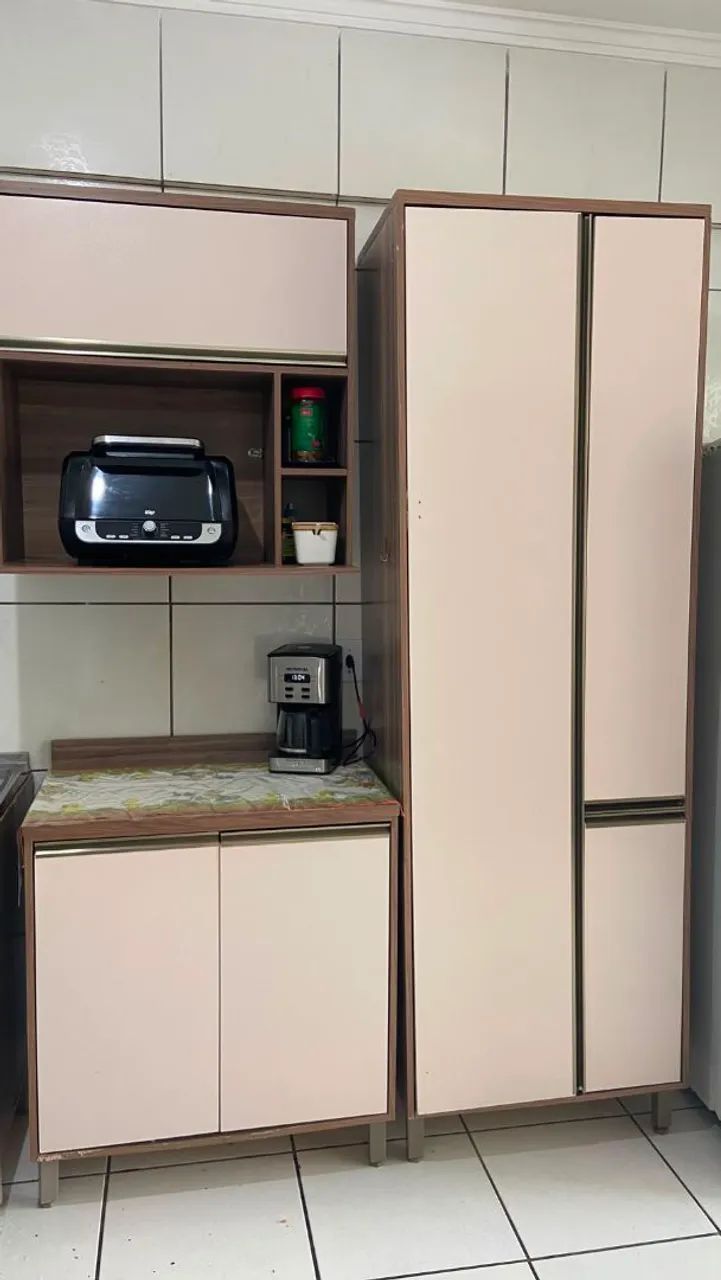 Vendo esse armário com 5 peças. - Foto 5