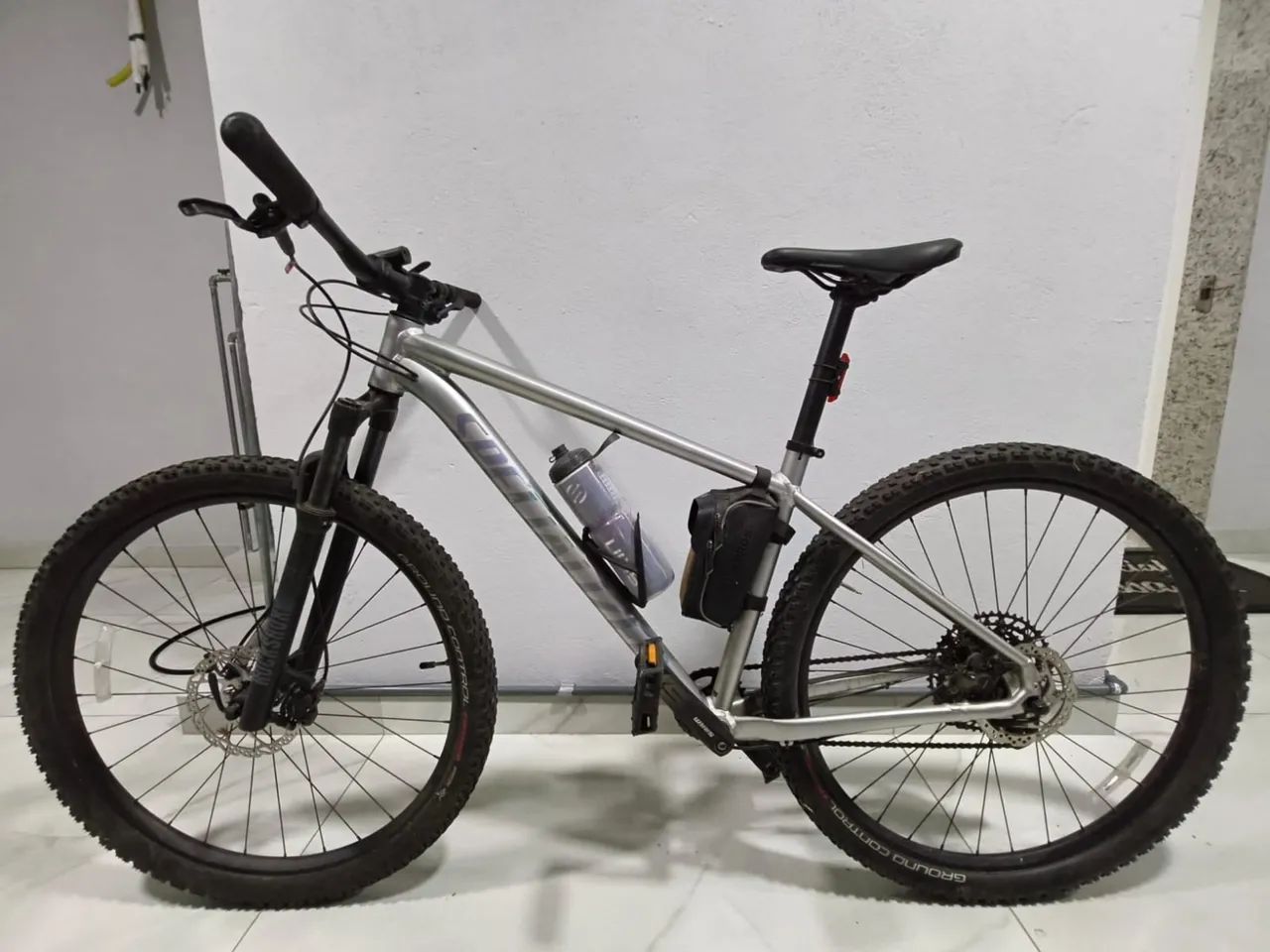 Bicicleta specialized  - Foto 2